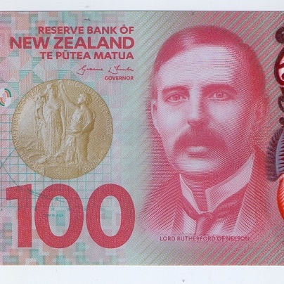 100 долларов, 2016 год UNC